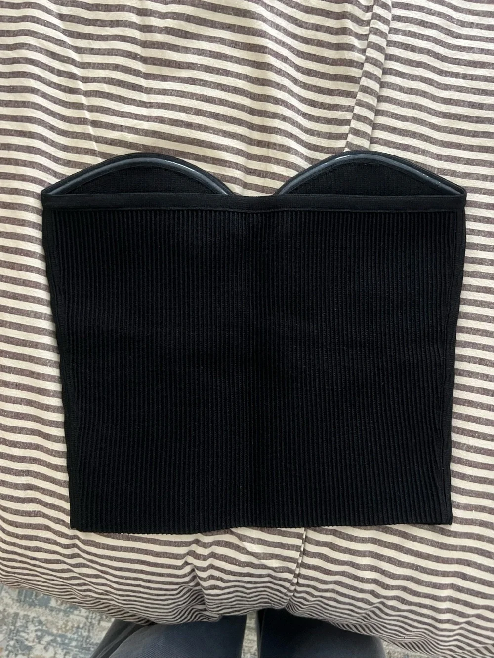 Aritzia babaton sculpt knit tube top